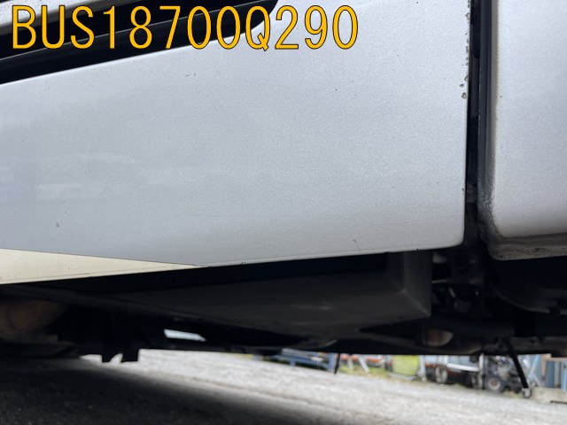 BUS18700Q290