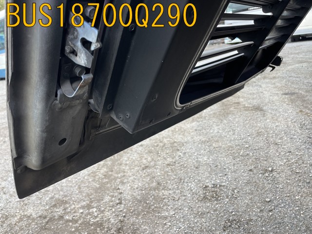 BUS18700Q290