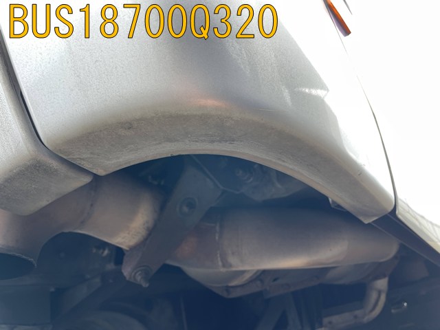 BUS18700Q320
