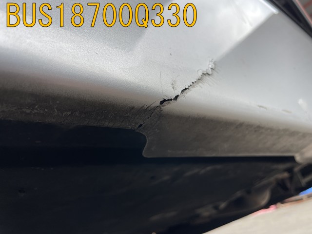 BUS18700Q330