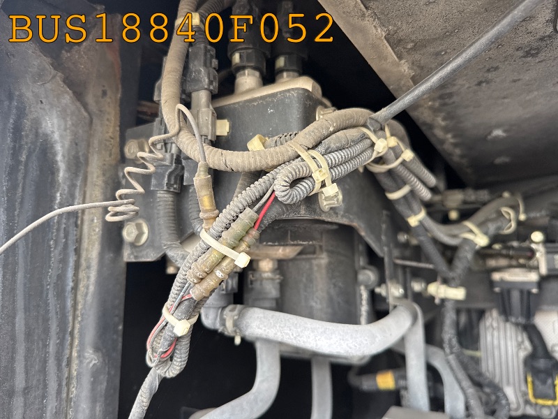 BUS18840F052