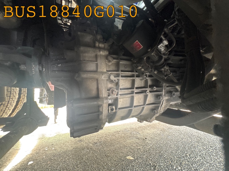 BUS18840G010