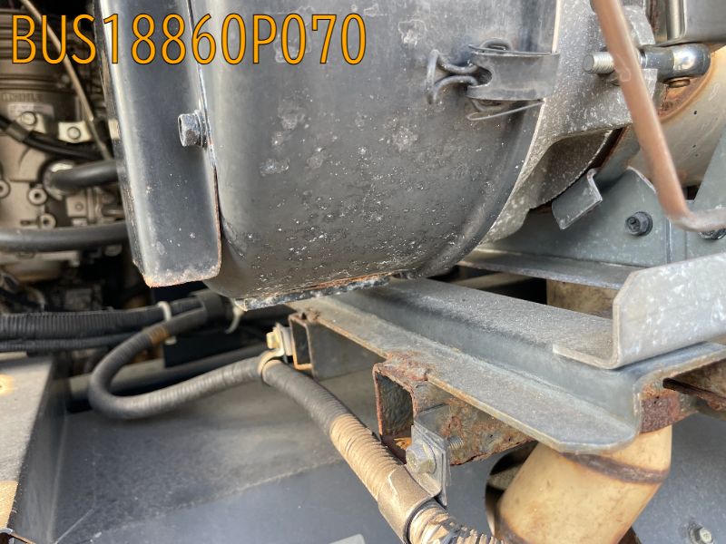 BUS18860P070