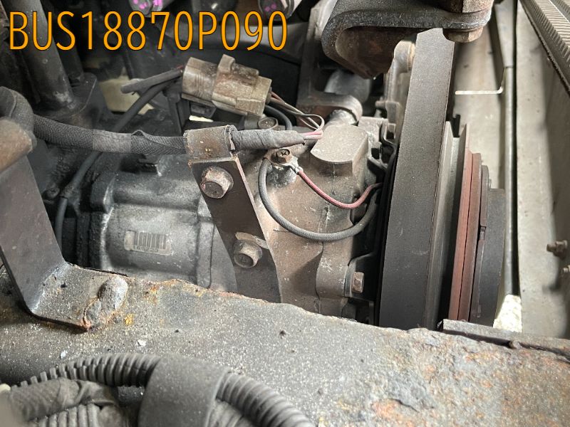 コンプレッサー（エアコン）２