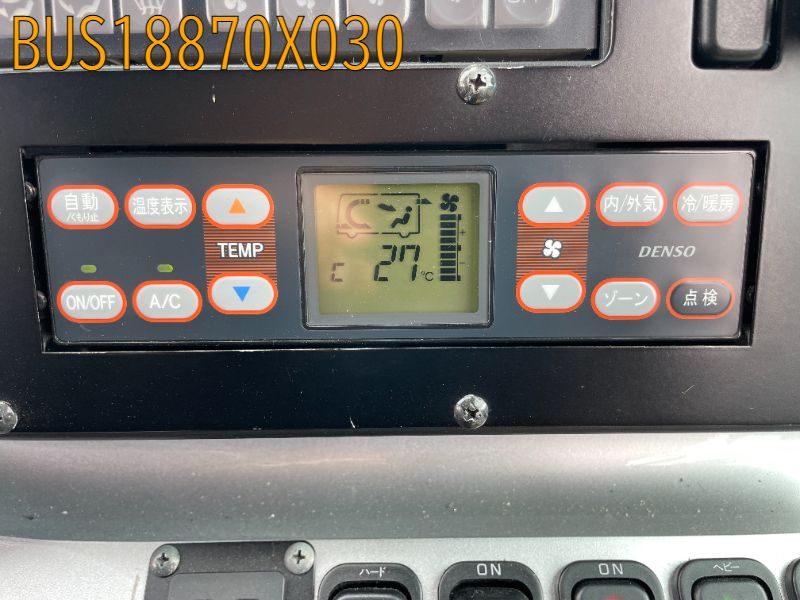 エアコン操作パネル