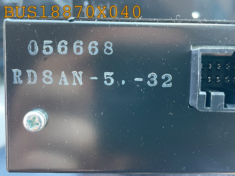 BUS18870X040