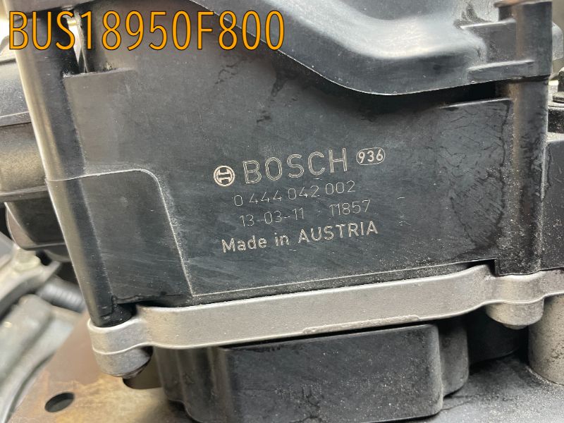 BUS18950F800