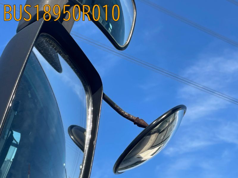BUS18950R010