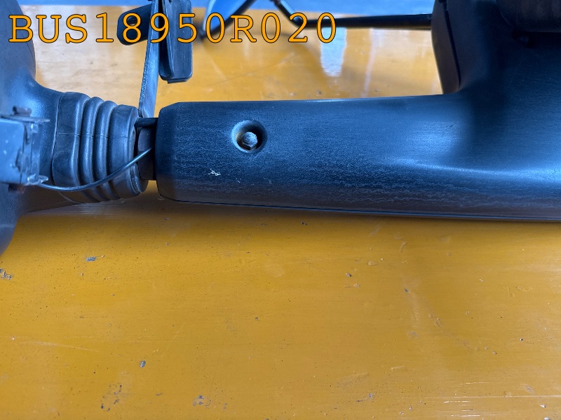 BUS18950R020