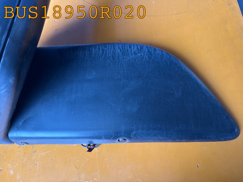 BUS18950R020