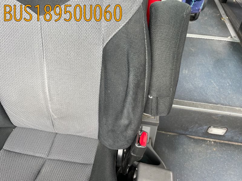 BUS18950U060