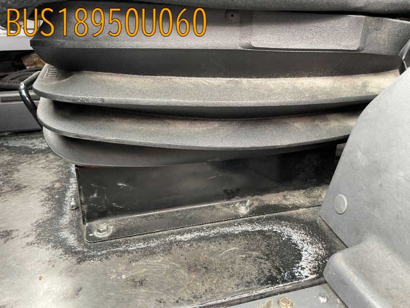 BUS18950U060