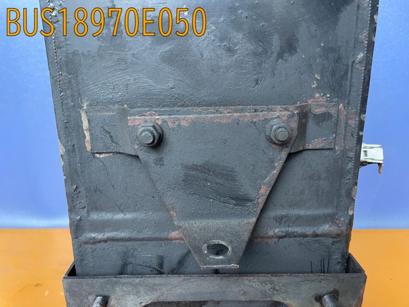 BUS18970E050