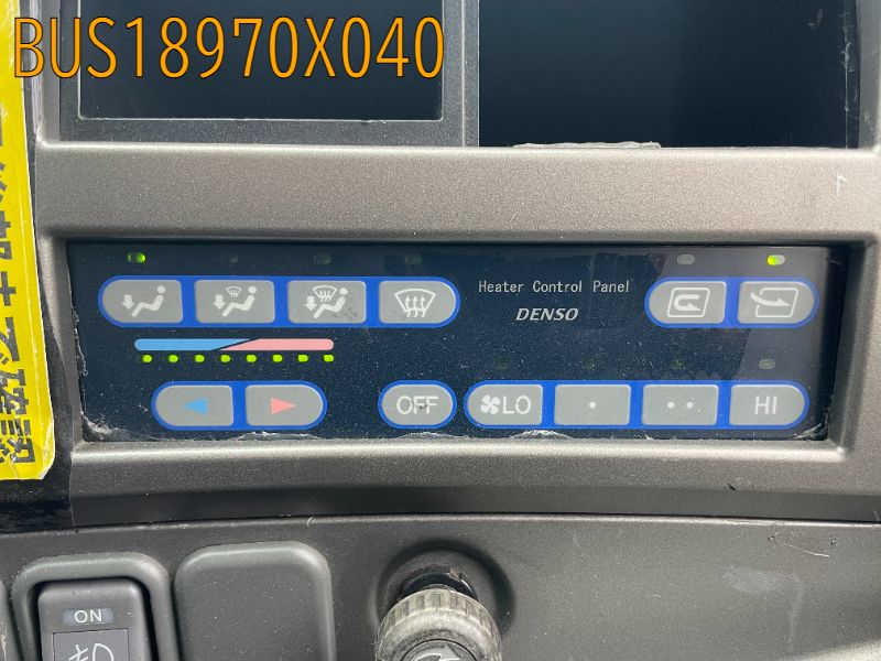 デフロスターパネル