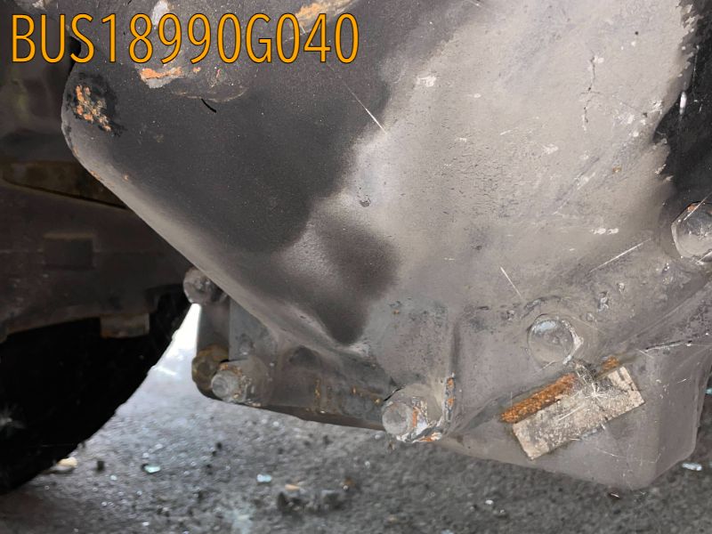 BUS18990G040