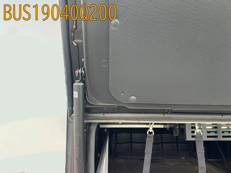 BUS19040Q200