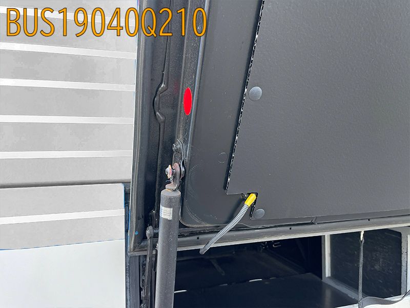 BUS19040Q210