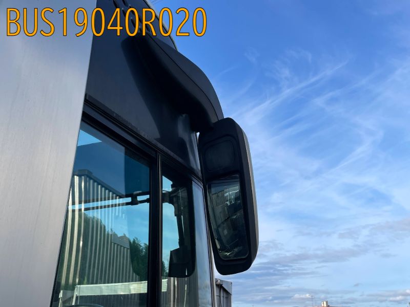 BUS19040R020