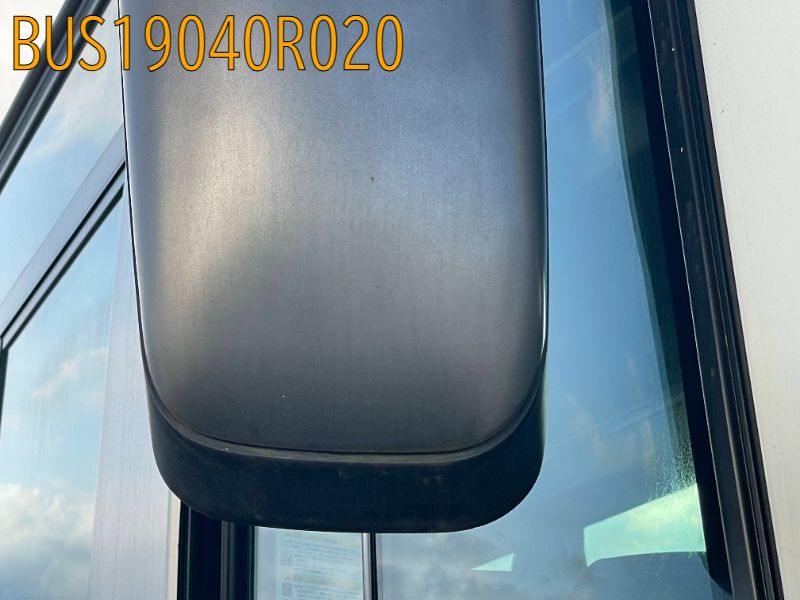 BUS19040R020