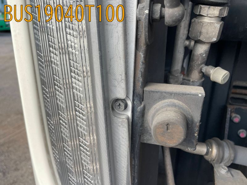BUS19040T100