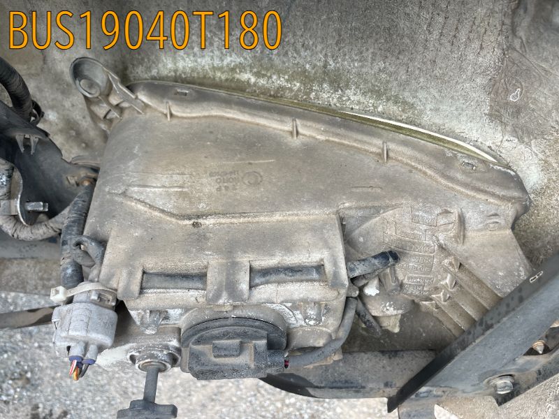 BUS19040T180