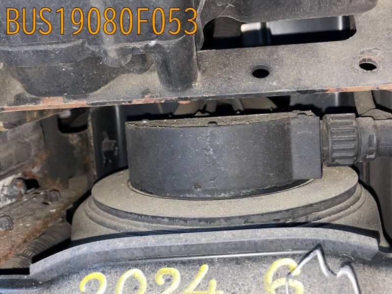BUS19080F053