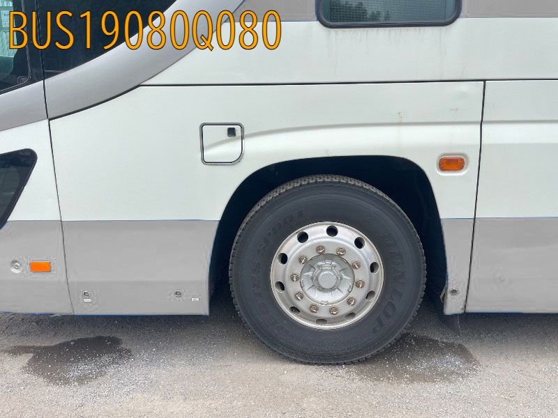 BUS19080Q080