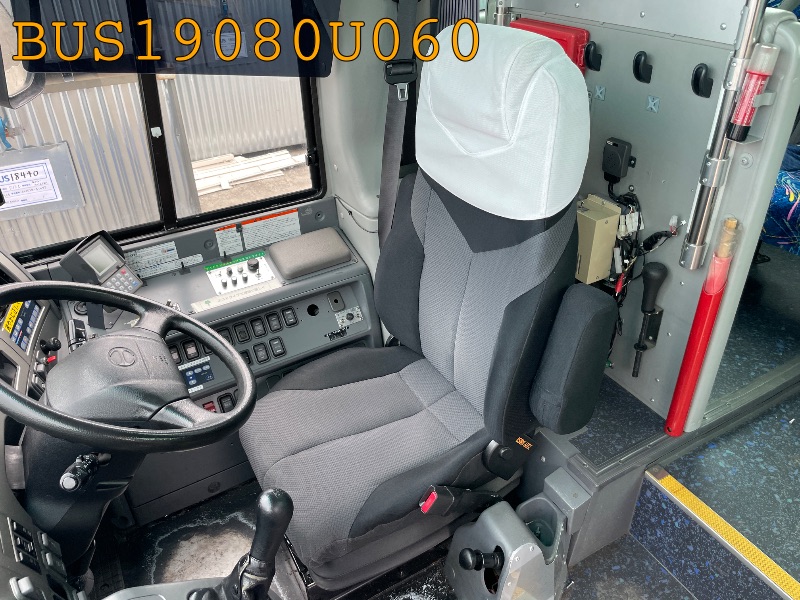 BUS19080U060