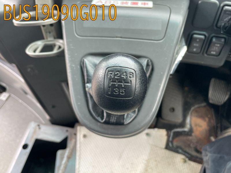 BUS19090G010