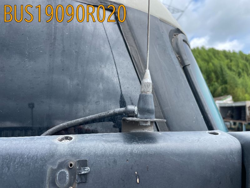 BUS19090R020