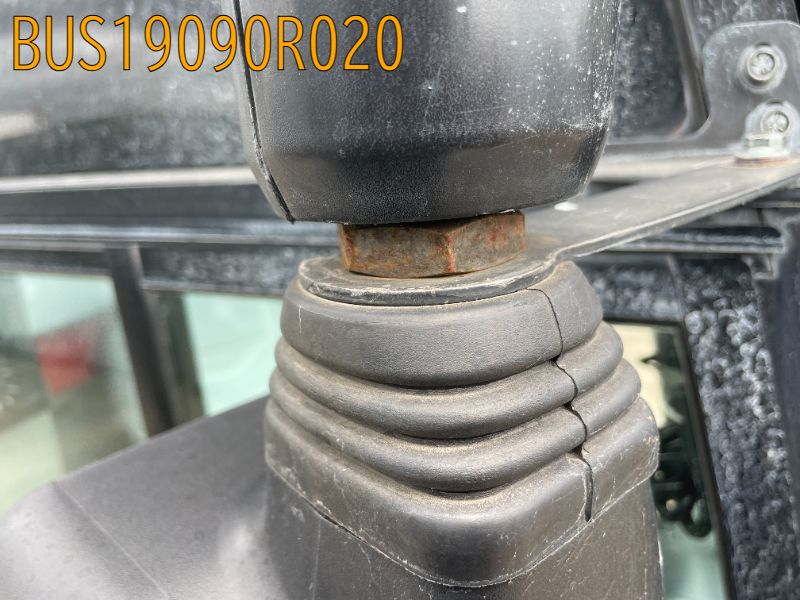 BUS19090R020
