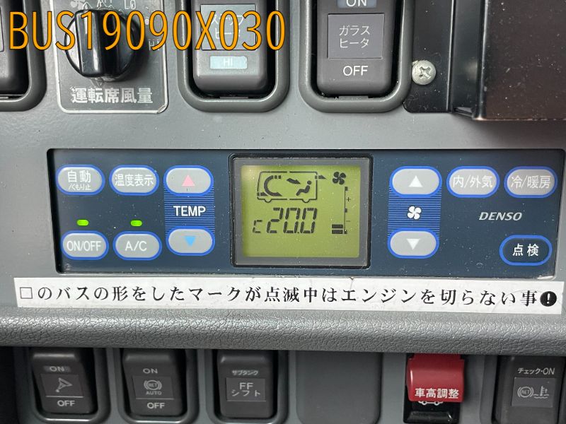 BUS19090X030