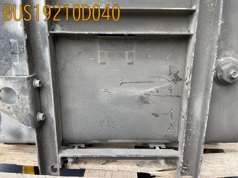 BUS19210D040