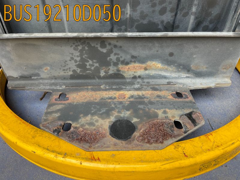 BUS19210D050
