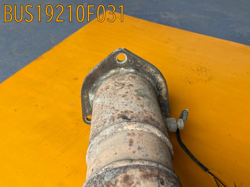 BUS19210F031