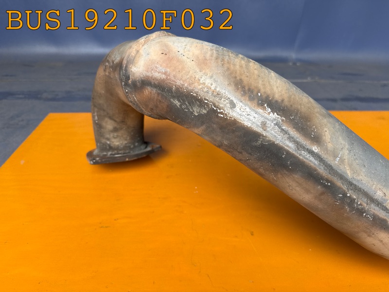 BUS19210F032