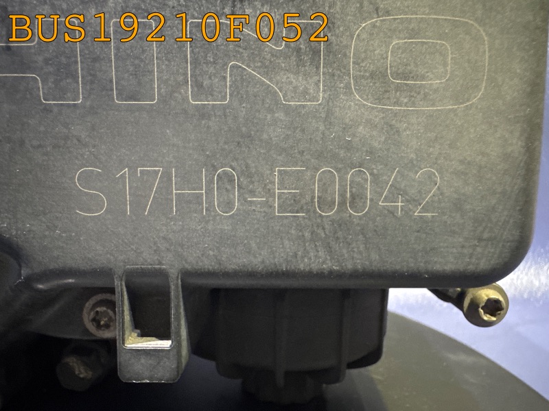 BUS19210F052