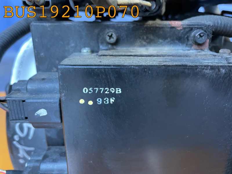 BUS19210P070