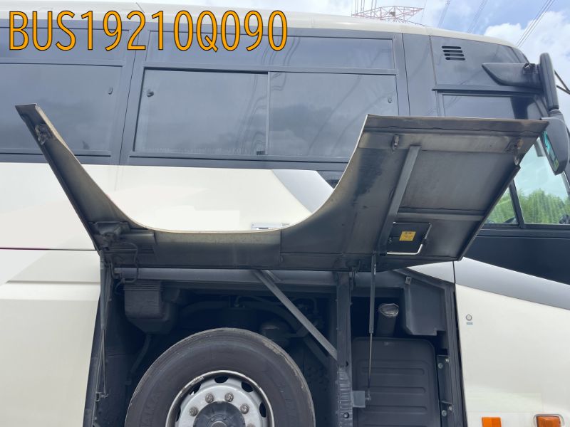 BUS19210Q090