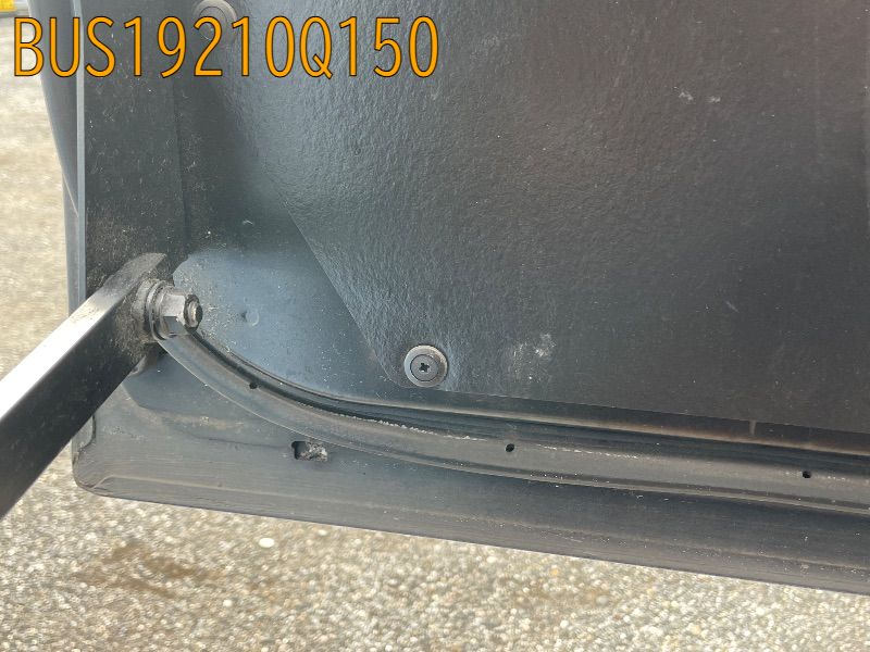 BUS19210Q150