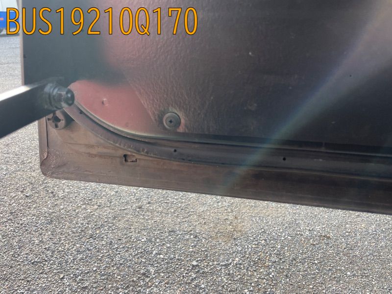 BUS19210Q170