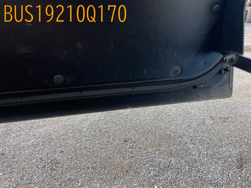 BUS19210Q170