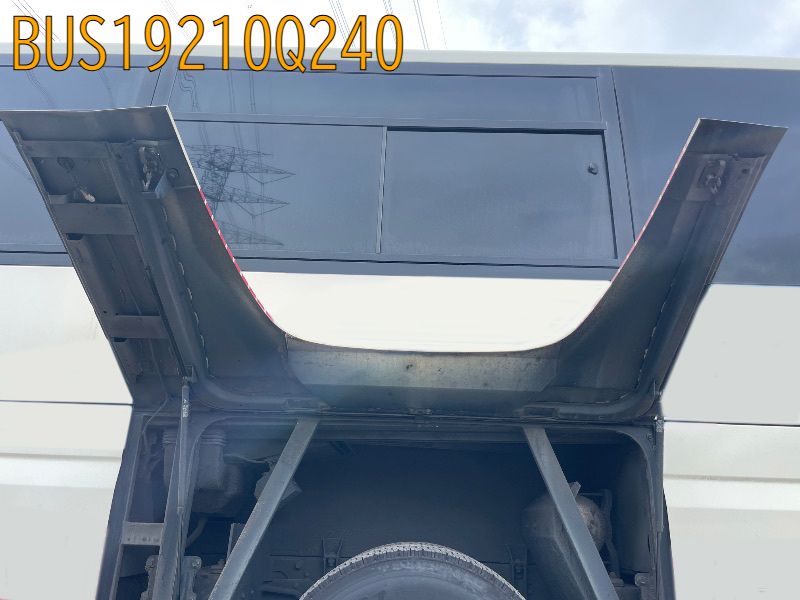 BUS19210Q240