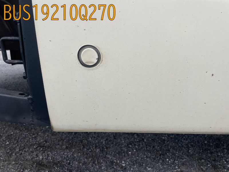 BUS19210Q270