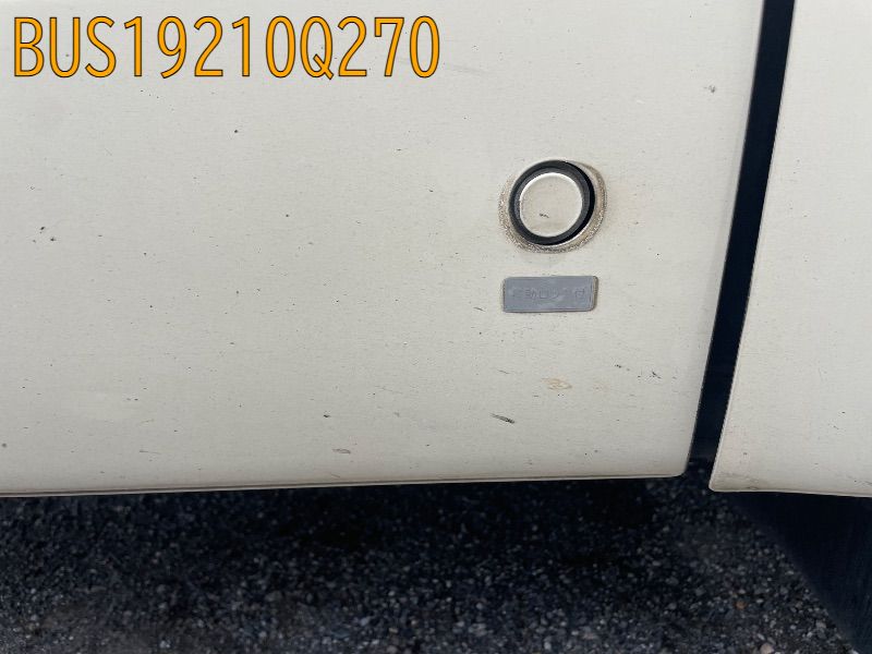 BUS19210Q270