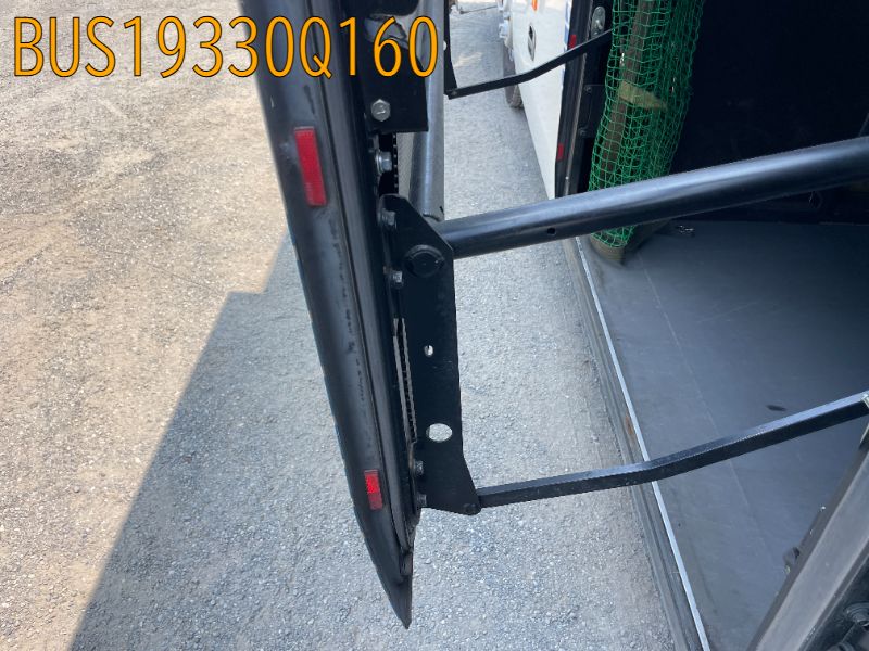 BUS19330Q160