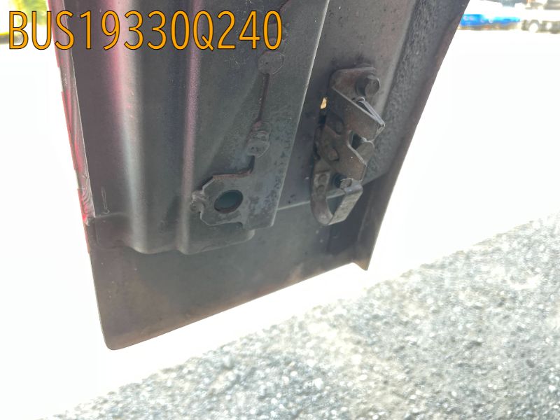 BUS19330Q240