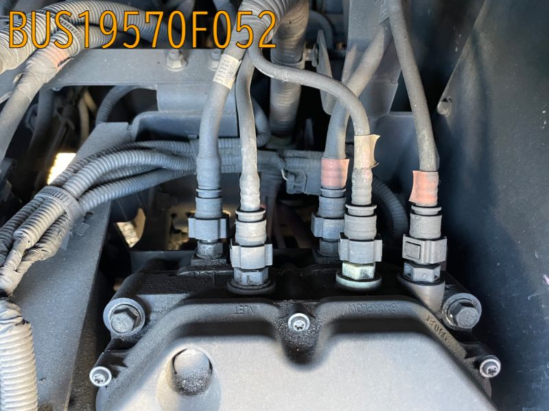 BUS19570F052