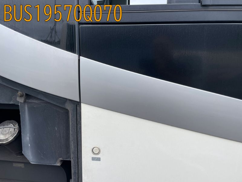 BUS19570Q070
