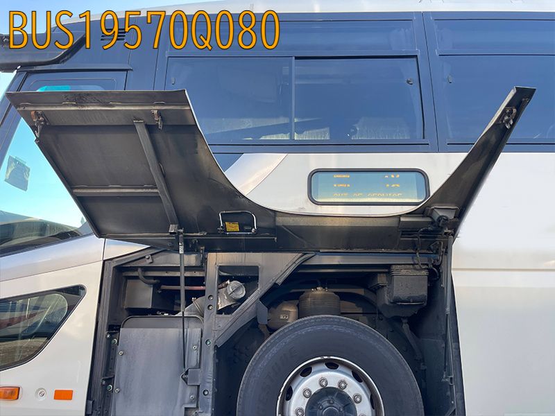 BUS19570Q080